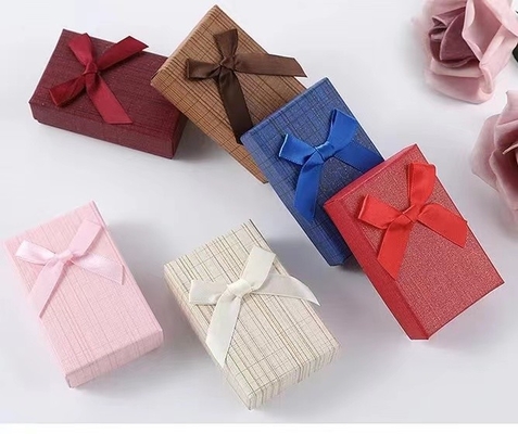 Luxury Jewelry Embossing Cardboard Gift Packaging Box With Ribbon