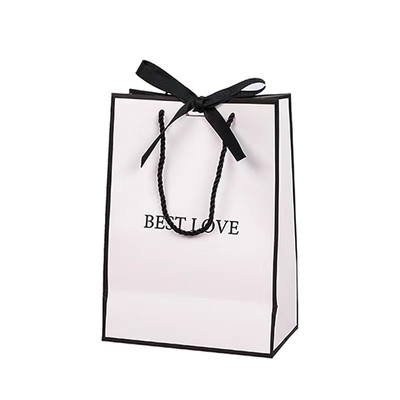 140gsm Contrast Color Black White Paper Gift Bag With Herringbone Handle